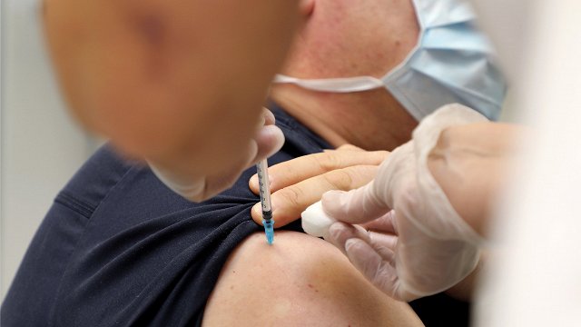 Госагентство лекарств готово заплатить 30 тыс евро за последствия «ковид»-вакцинации