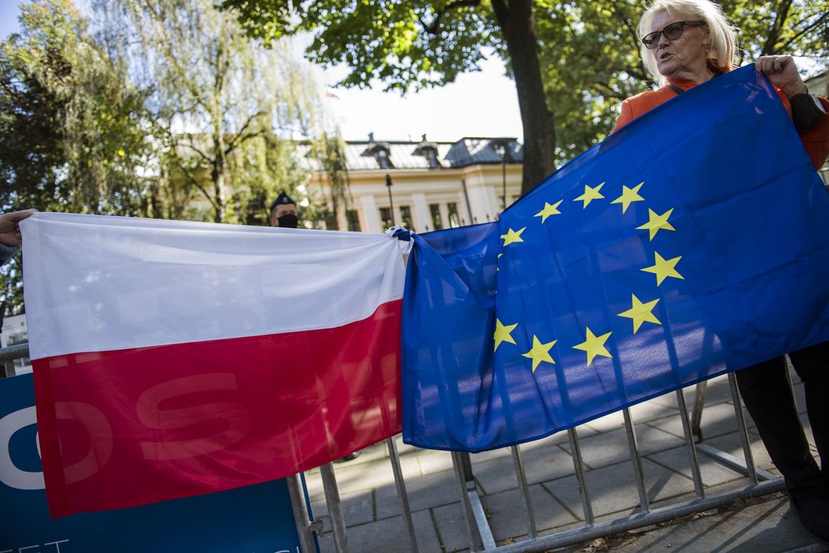 Polijas iedzīvotāju mītiņš Eiropas integrācijas atbalstam