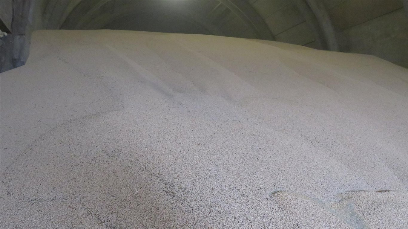 Перевалка зерна в Лиепайском порту