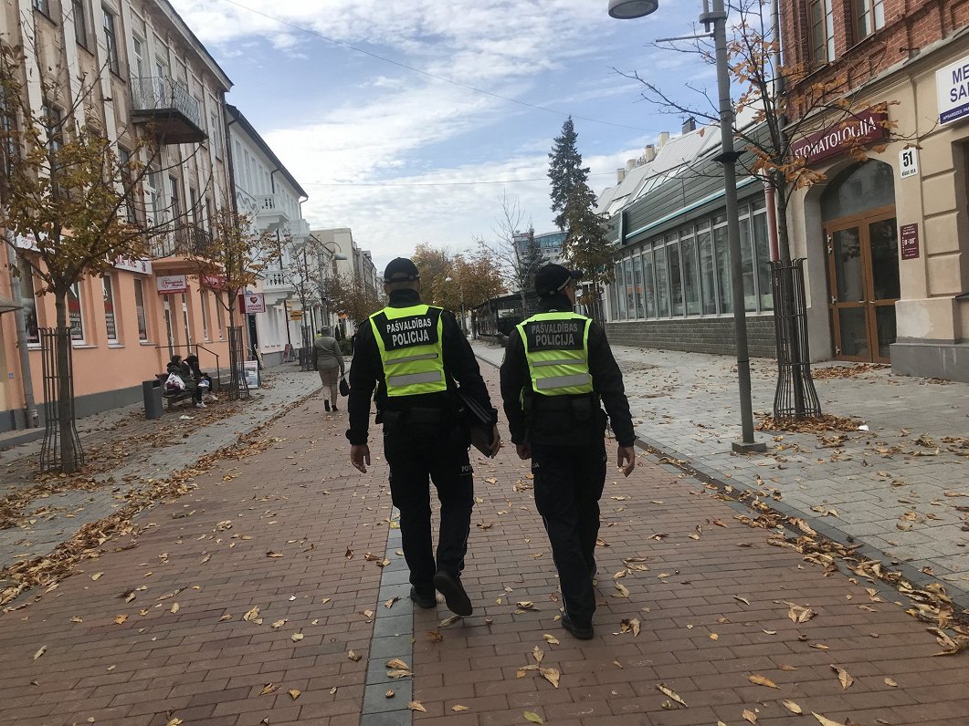 Policisti Daugavpilī.