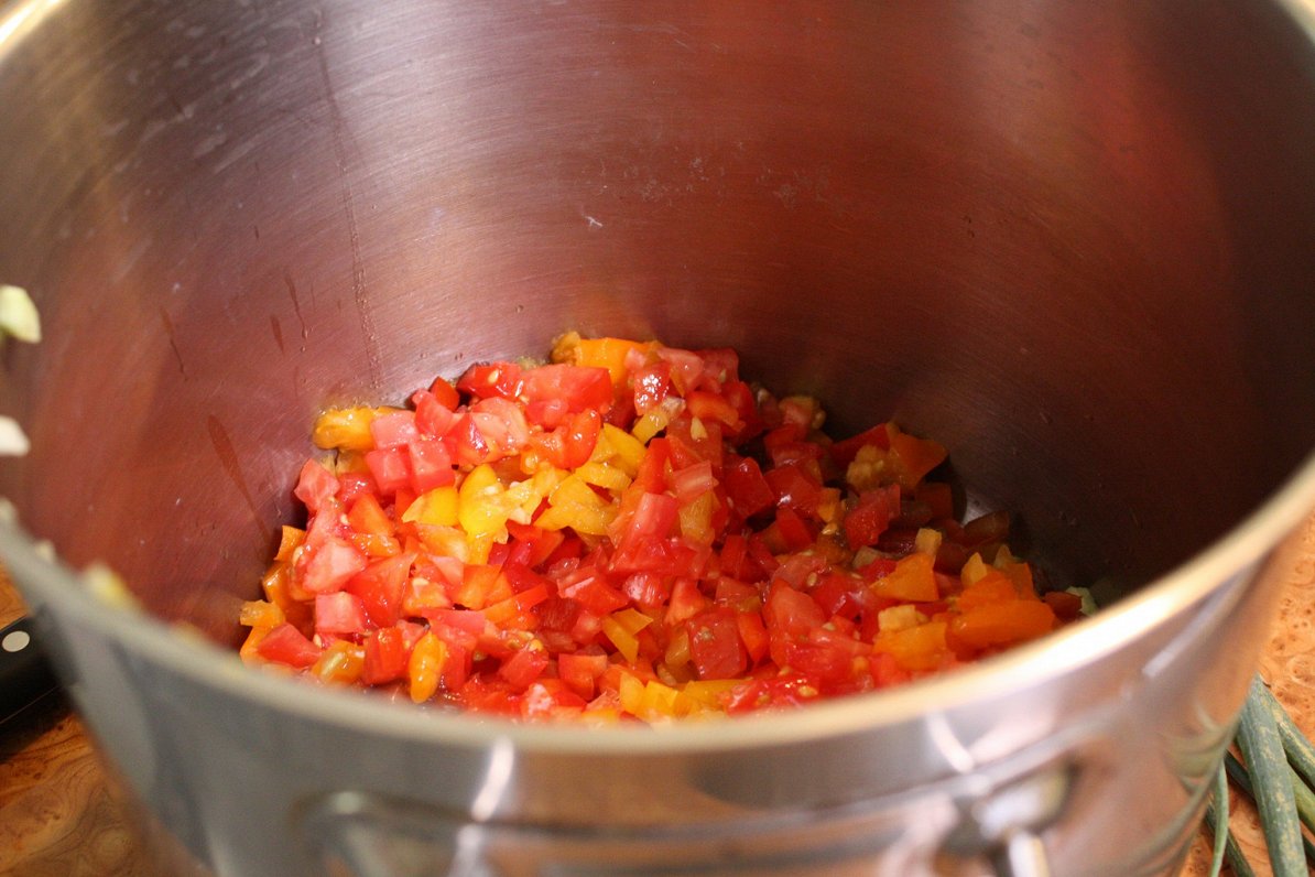 Gaspačo jeb aukstās tomātu zupas pagatavošana