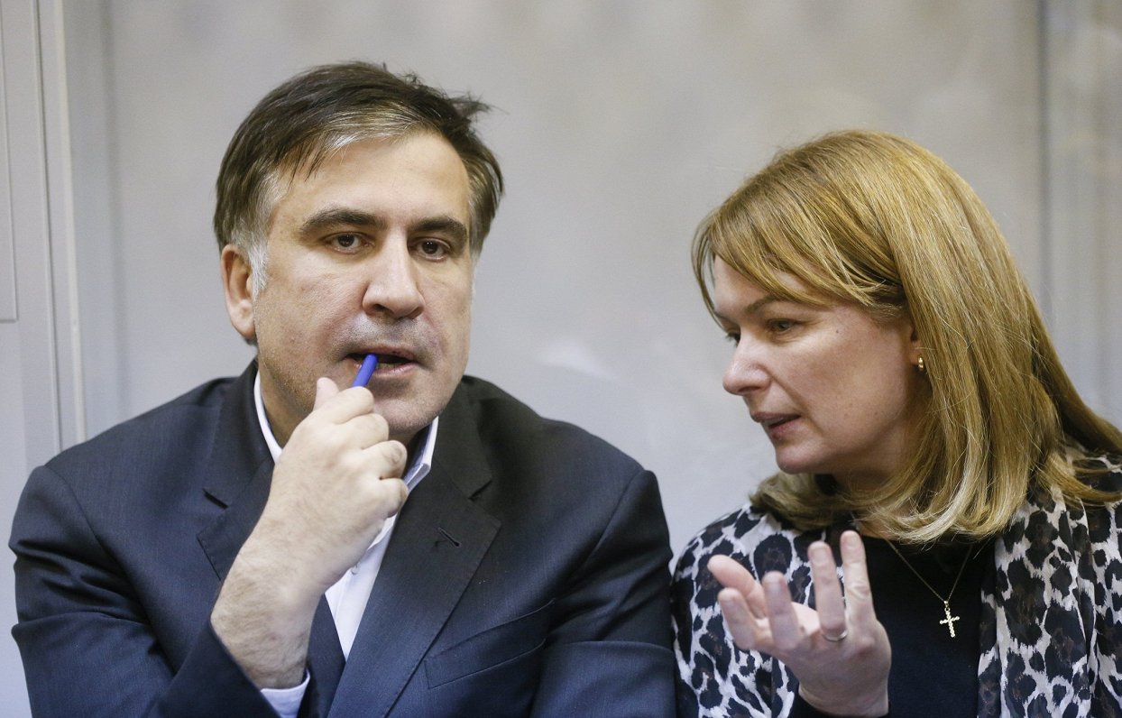 Mihails Saakašvili ar sievu Sandru 2017. gadā
