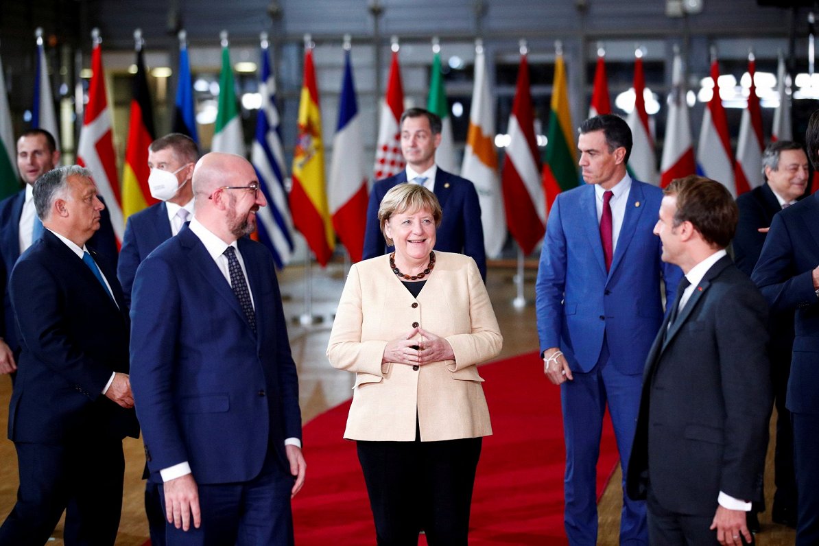 Vācijas kanclere Angela Merkele ar Eiropas līderiem
