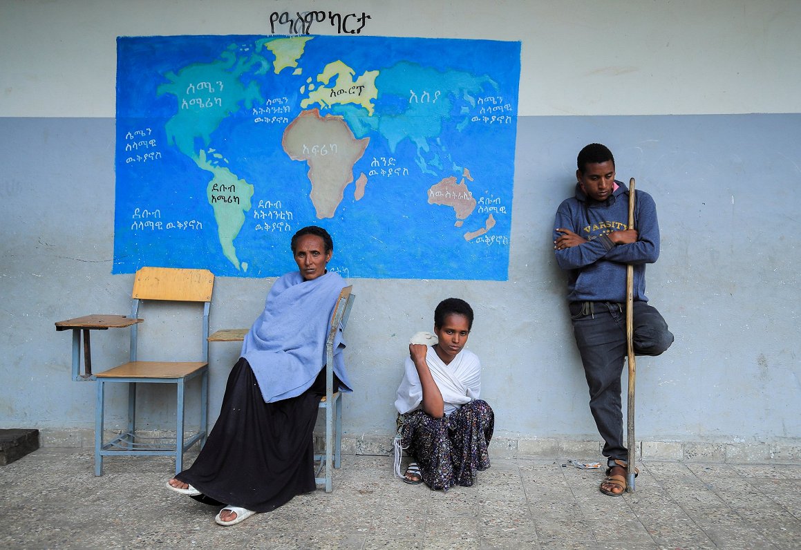 Etiopijas civiliedzīvotāji, kas devušies bēgļu gaitās