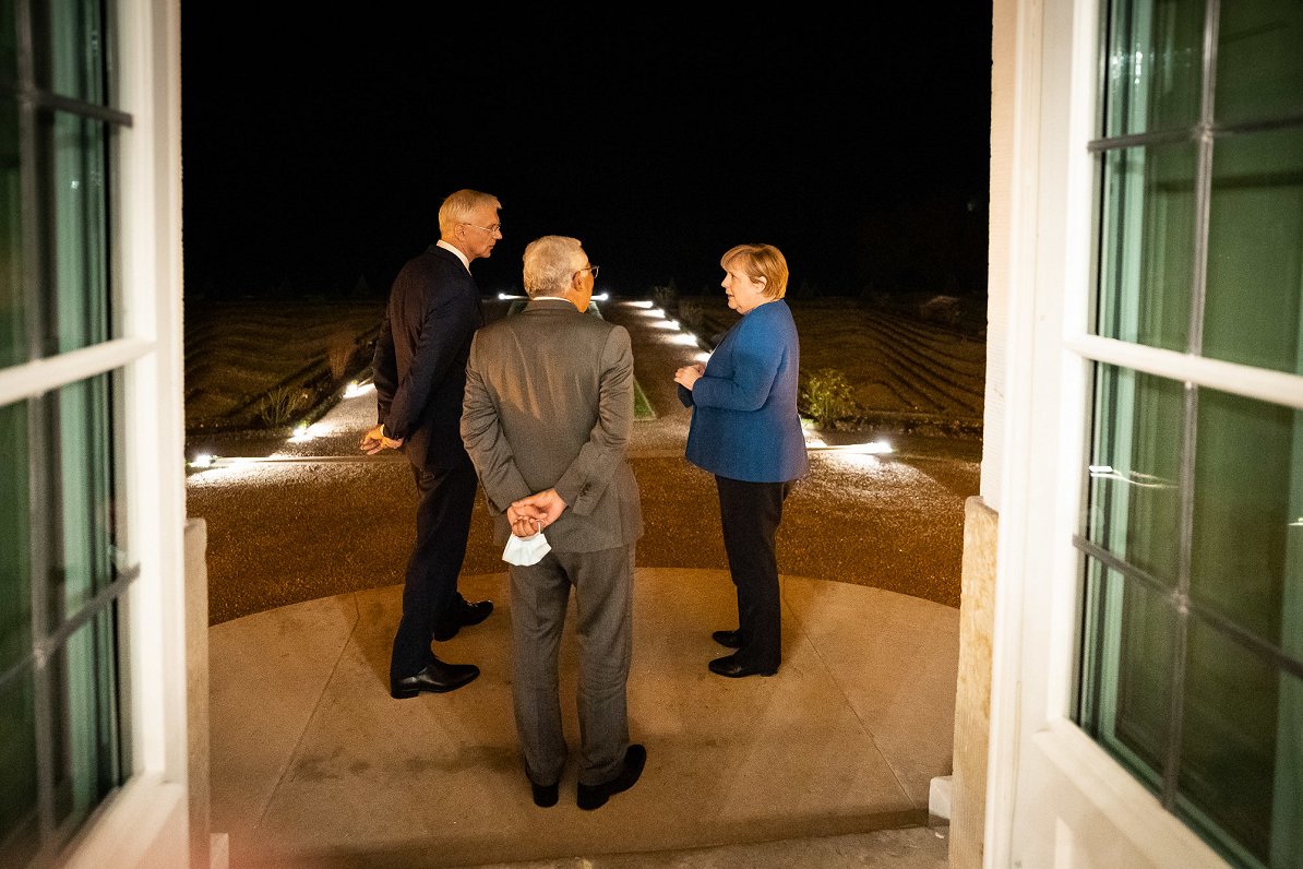 Ministru prezidents Krišjānis Kariņš tiekas ar Vācijas kancleri Angelu Merkeli