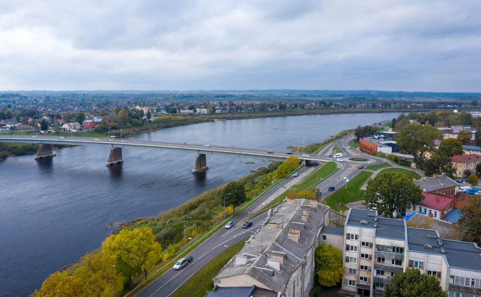 Tilts pār Daugavas upi Daugavpilī.