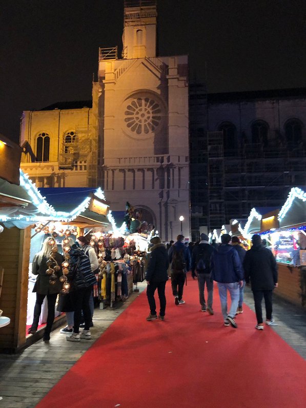 Ziemassvētku tirdziņš Briselē, 2021.gada decembrī.
