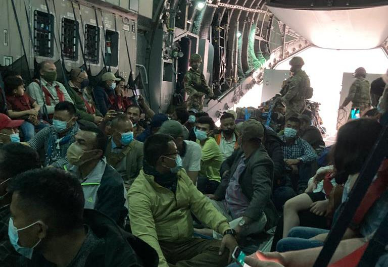 Lidmašīnā evakuācijas reisā no Kabulas