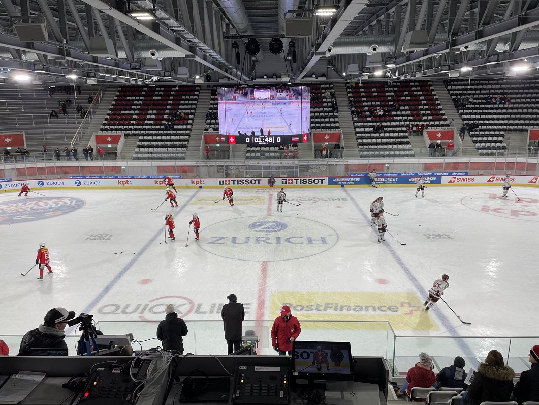 Hokeja izlase turnīrā Šveicē