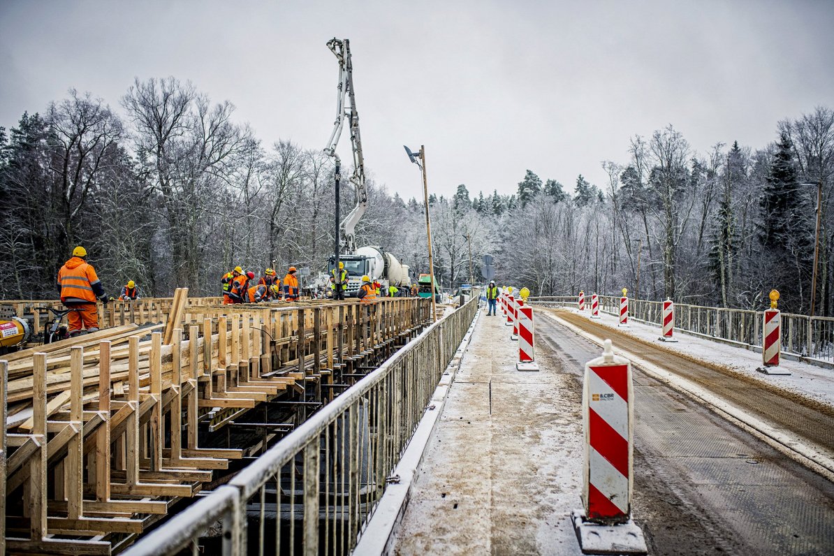 Gaujas tilta pie Strenčiem pārbūve. 2021. gada decembris.