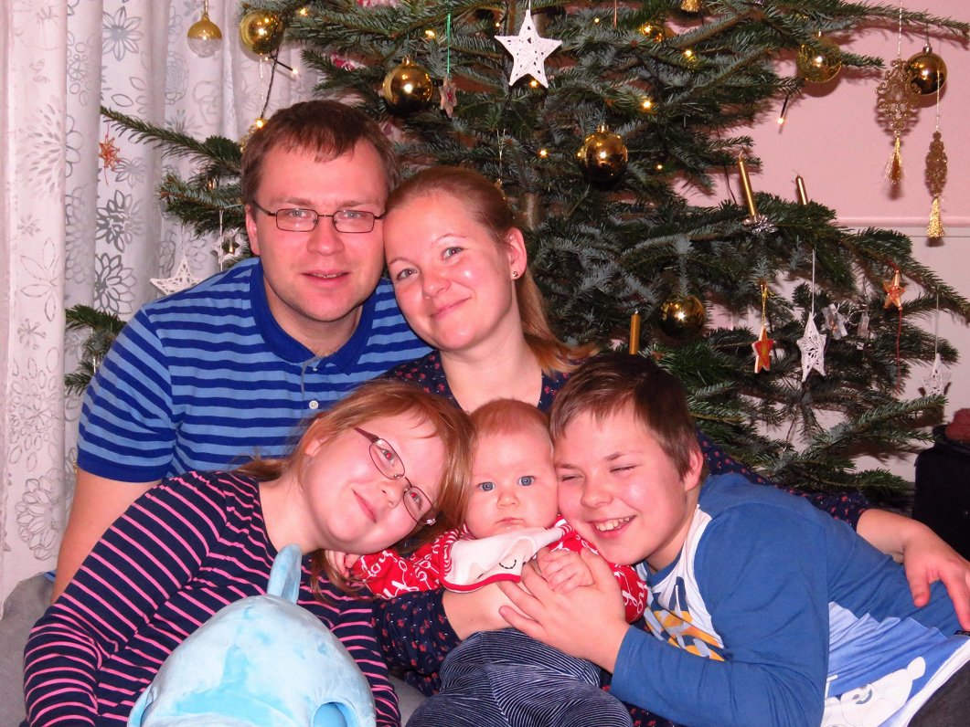 Kaspars Paegle ar ģimeni
