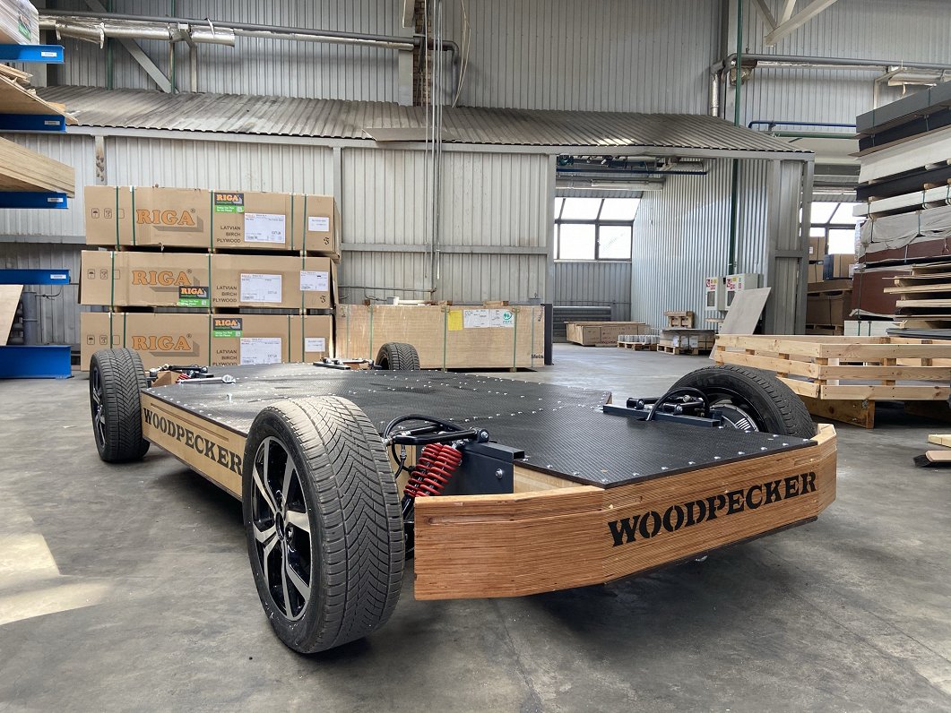 Woodpecker wooden vehicle project