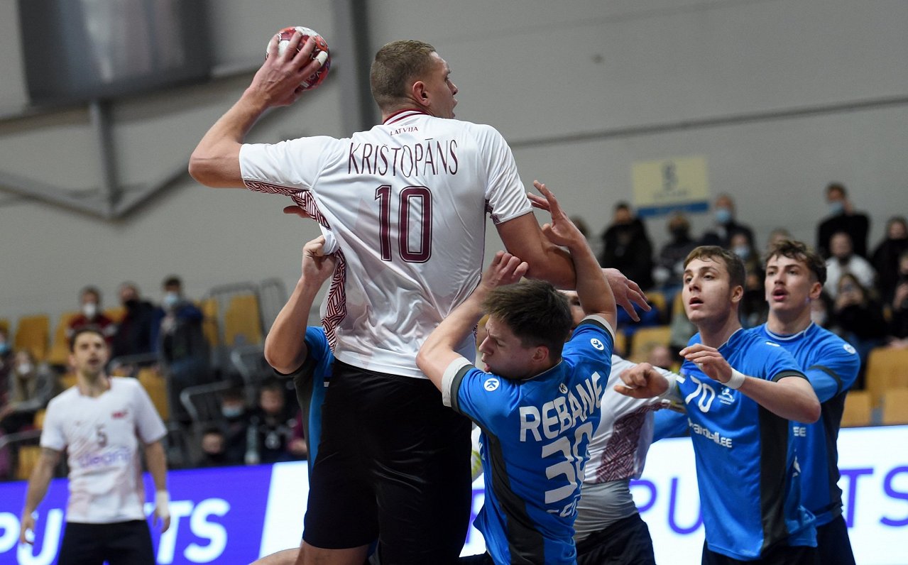 Latvijas vīriešu handbola izlase Rīgas domes kausa finālā