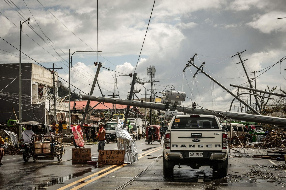Taifūna postījumu sekas Filipīnās