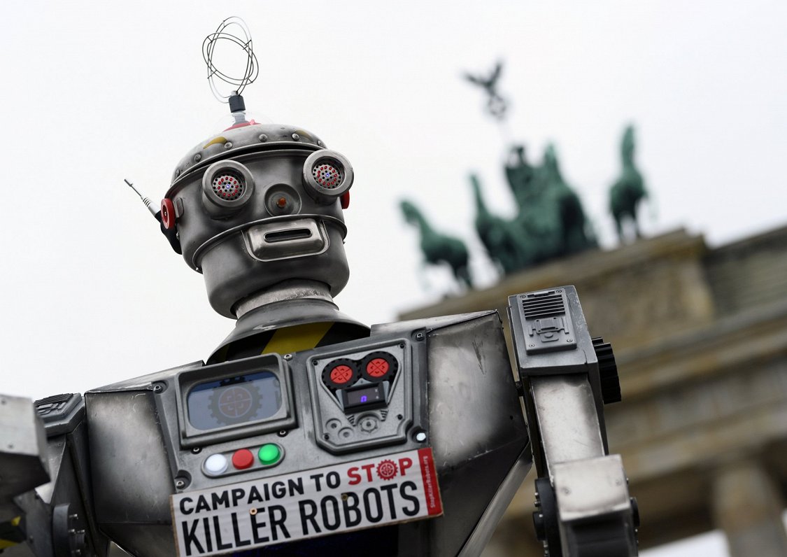 Protesta akcija pret robotieročiem Vācijā.