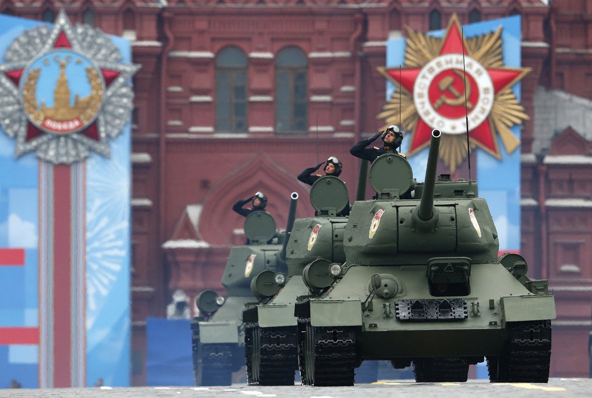 Karaspēka parāde Maskavā. Attēls ilustratīvs.