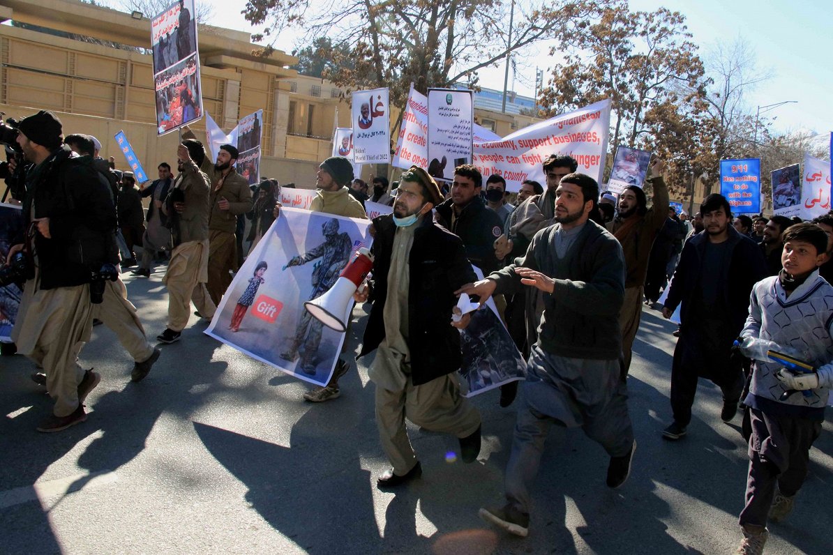 Protesti pret ASV lēmumu Kabulas pilsētā.