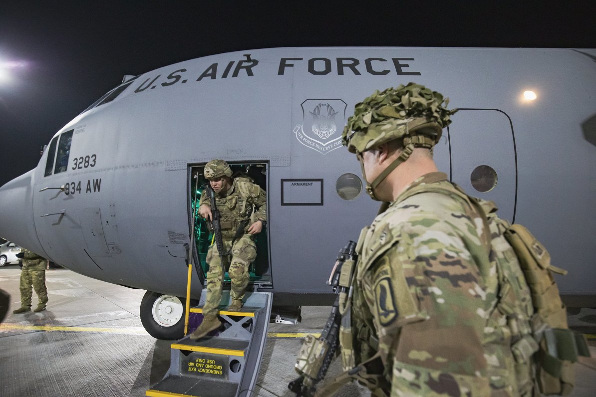 Soldiers of 173rd Airborne Brigade arrive in Latvia