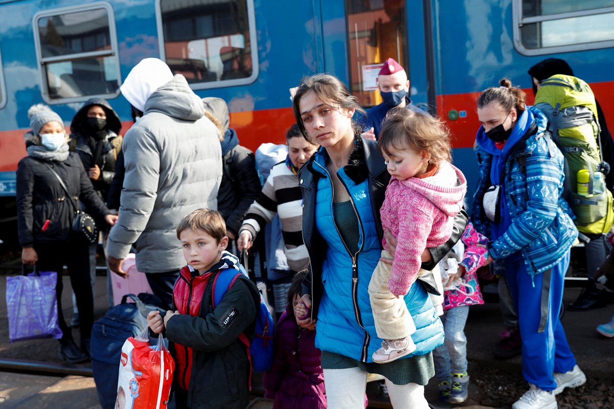 Украинские беженцы. Венгрия, Захонь, 27.02.2022