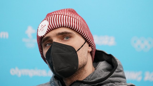 Olimpiāde noslēgusies: bobslejists Ķibermanis atturas no skaļiem paziņojumiem, slēpotāja Eiduka cer uz distanču slēpošanas atdzimšanu