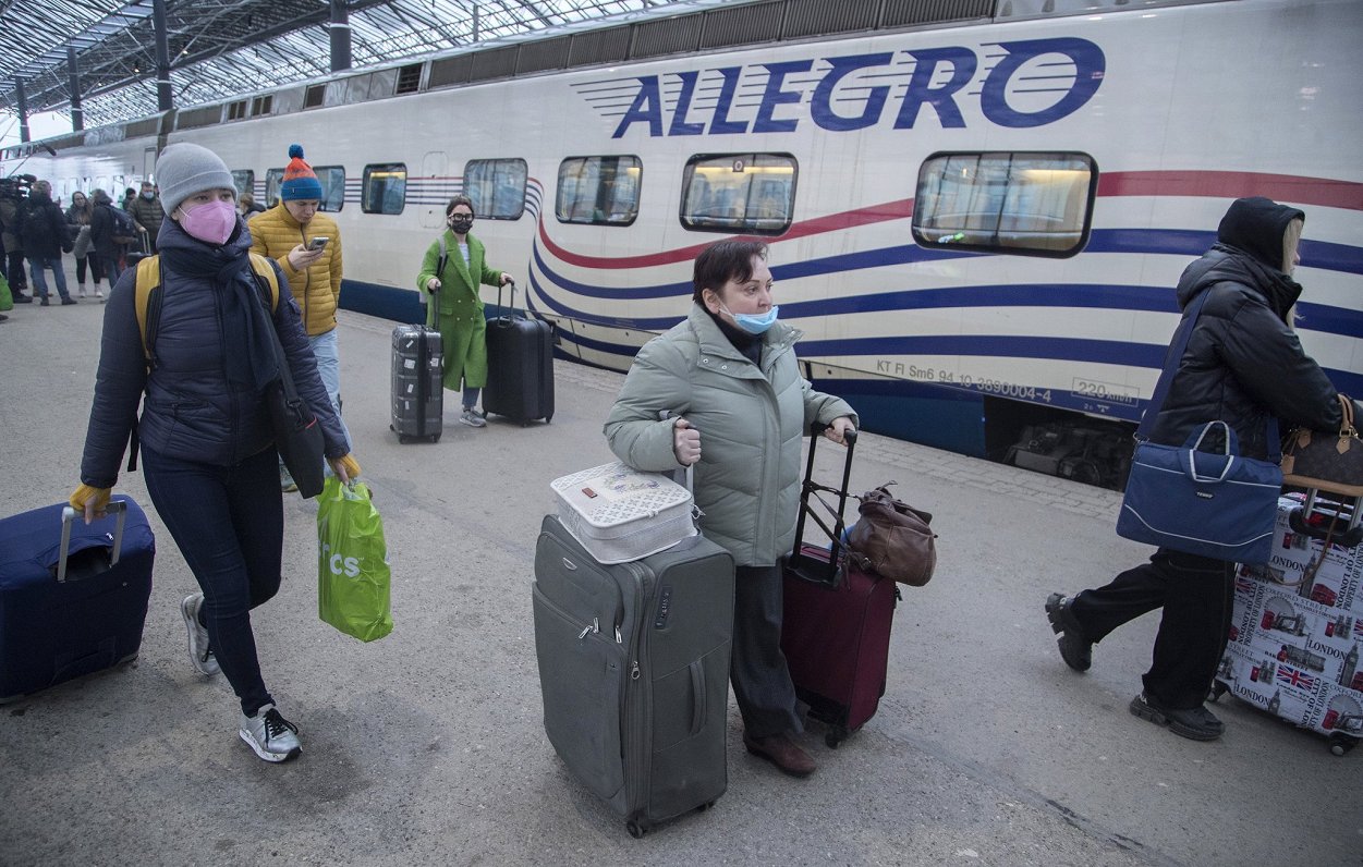 Krievijas iedzīvotāji ar &quot;Allegro&quot; vilcienu ieradušies Somijā