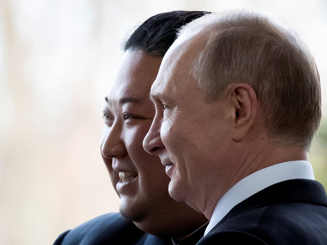 Krievijas prezidents Vladimirs Putins un Ziemeļkorejas līderis Kims Čenuns tikšanās laikā 2019. gadā