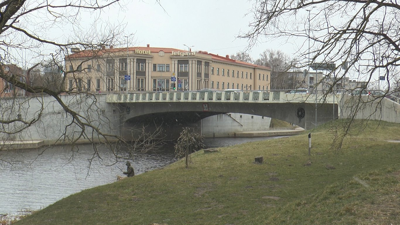 Tilts Jelgavā.