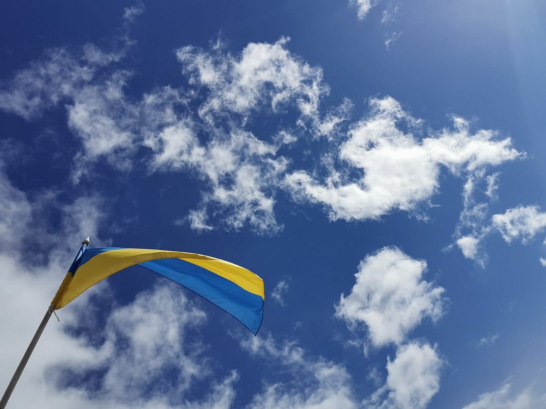 Ukrainas karogs. Attēls ilustratīvs.