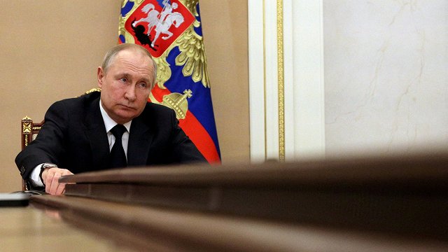 Sprūds: Krievija mīkstina prasības pret Ukrainu, bet diez vai Putins «izlīdīs no bunkura» uz sarunām