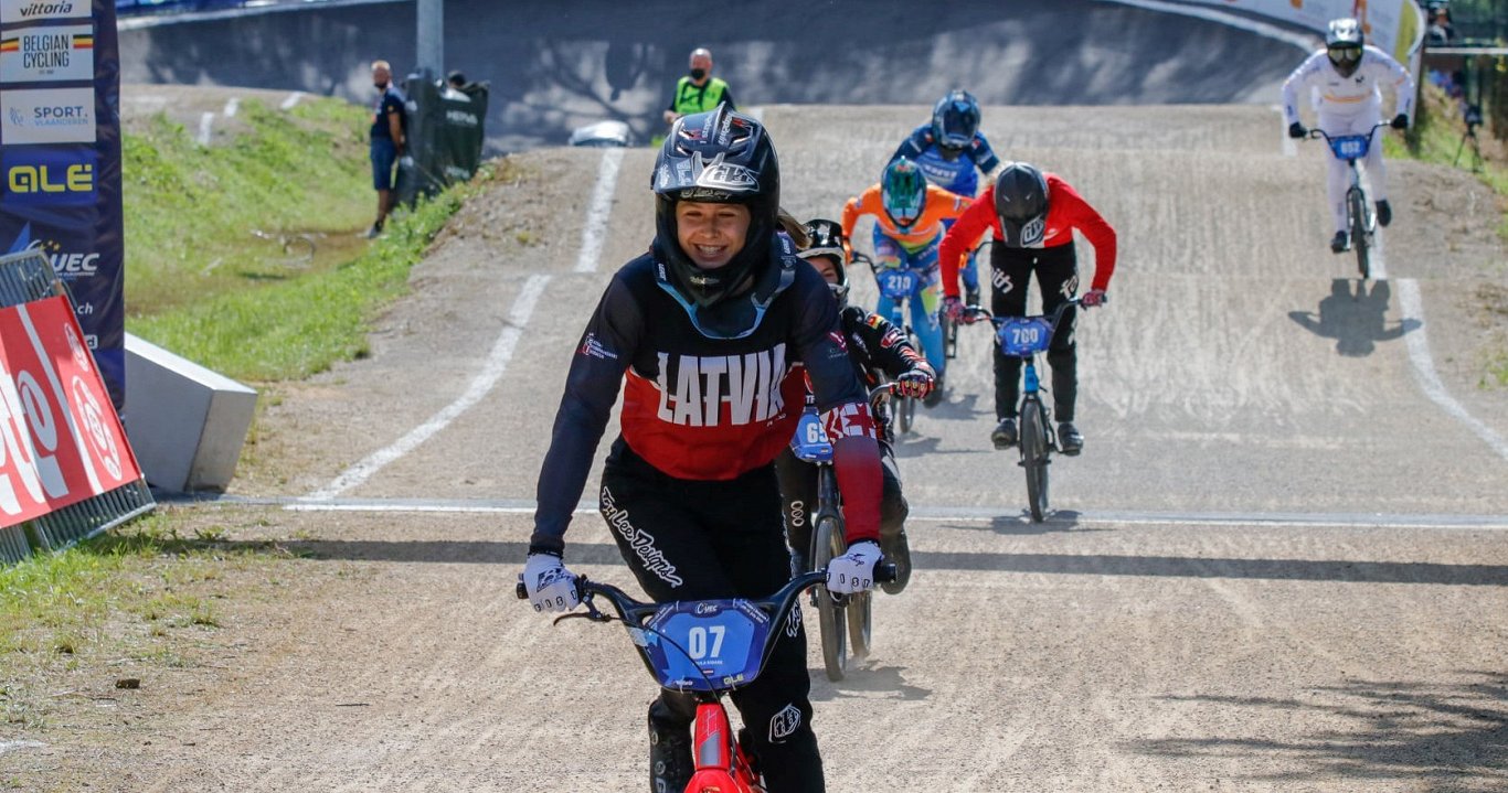 I ciclisti lettoni di BMX inizieranno la stagione della Coppa Europa in Italia / Articolo