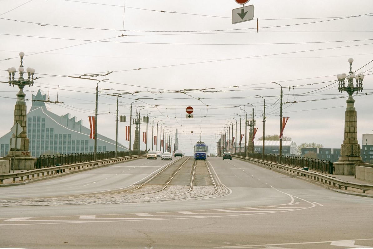 Akmens tilts Rīgā. 2022. gada maijs.