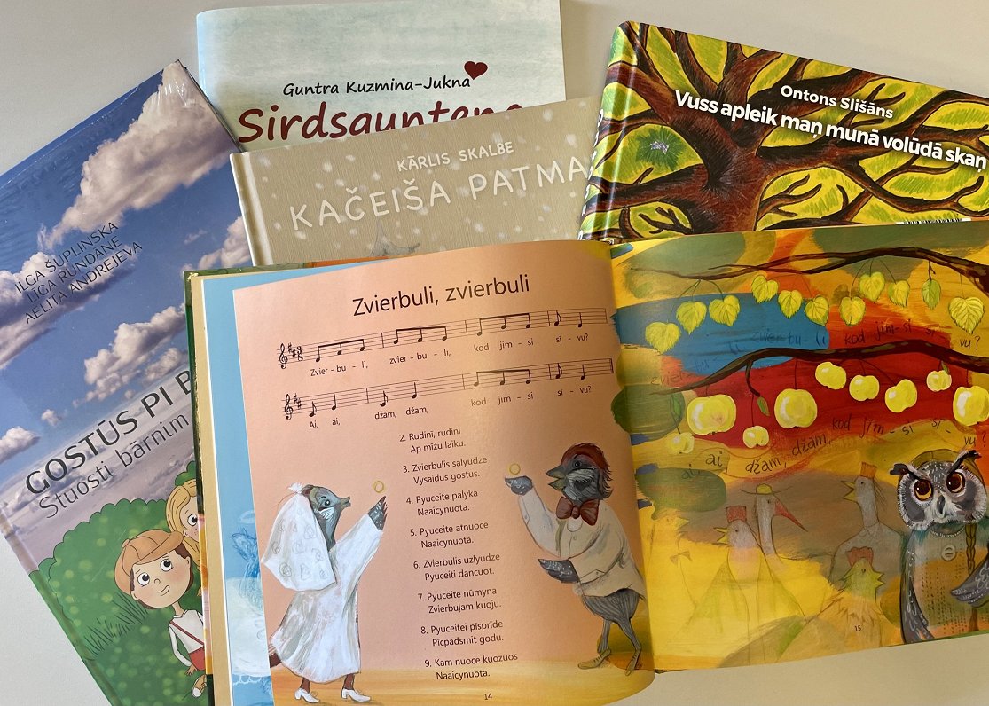 Bērnu grāmatas latgaliešu valodā.