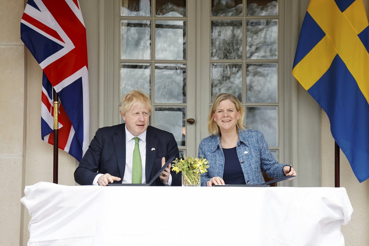 Lielbritānijas premjers Boriss Džonsons un Zviedrijas valdības vadītāja Magdalēna Andešsone