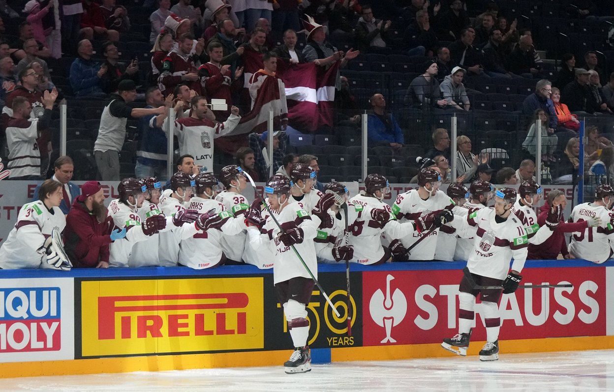 Latvijas hokeja izlase pret pastarīšiem britiem lūkos saglabāt cerības uz ceturtdaļfinālu