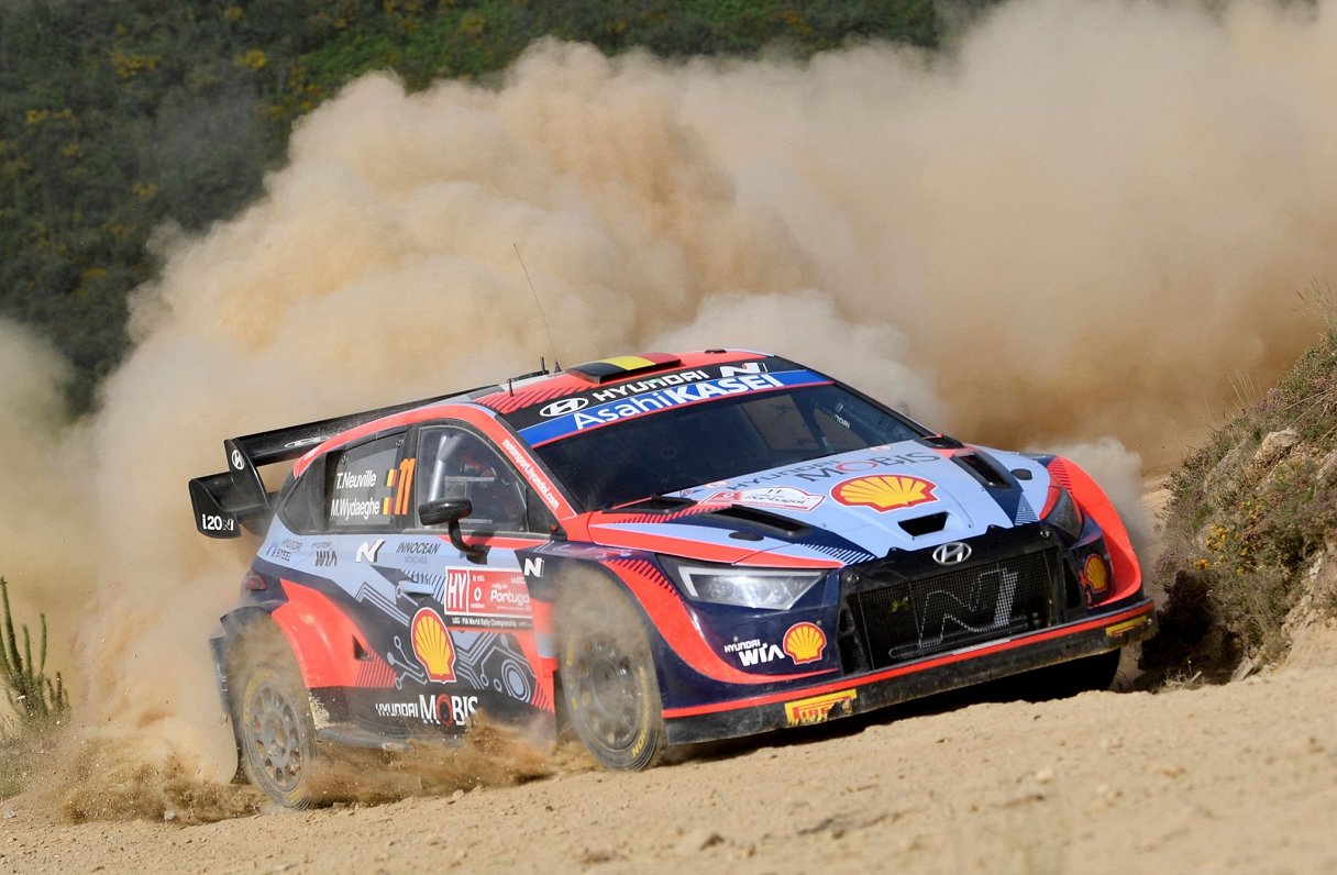 Beļģis Tjerī Nevils 2022. gada Portugāles WRC posmā.