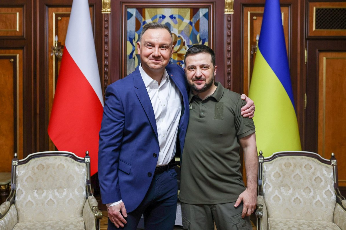 Polijas prezidents Andžejs Duda un Ukrainas prezidents Volodimirs Zelenskis