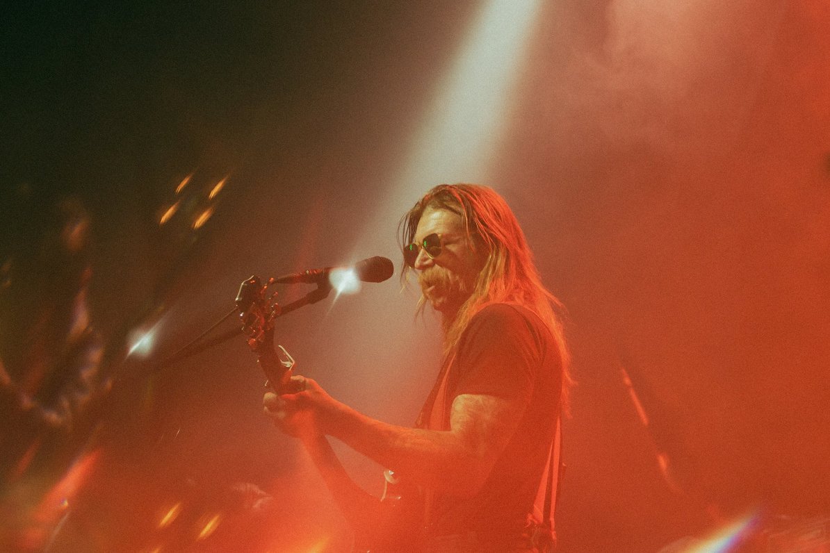 Grupas “Eagles of Death Metal” koncerts Rīgā