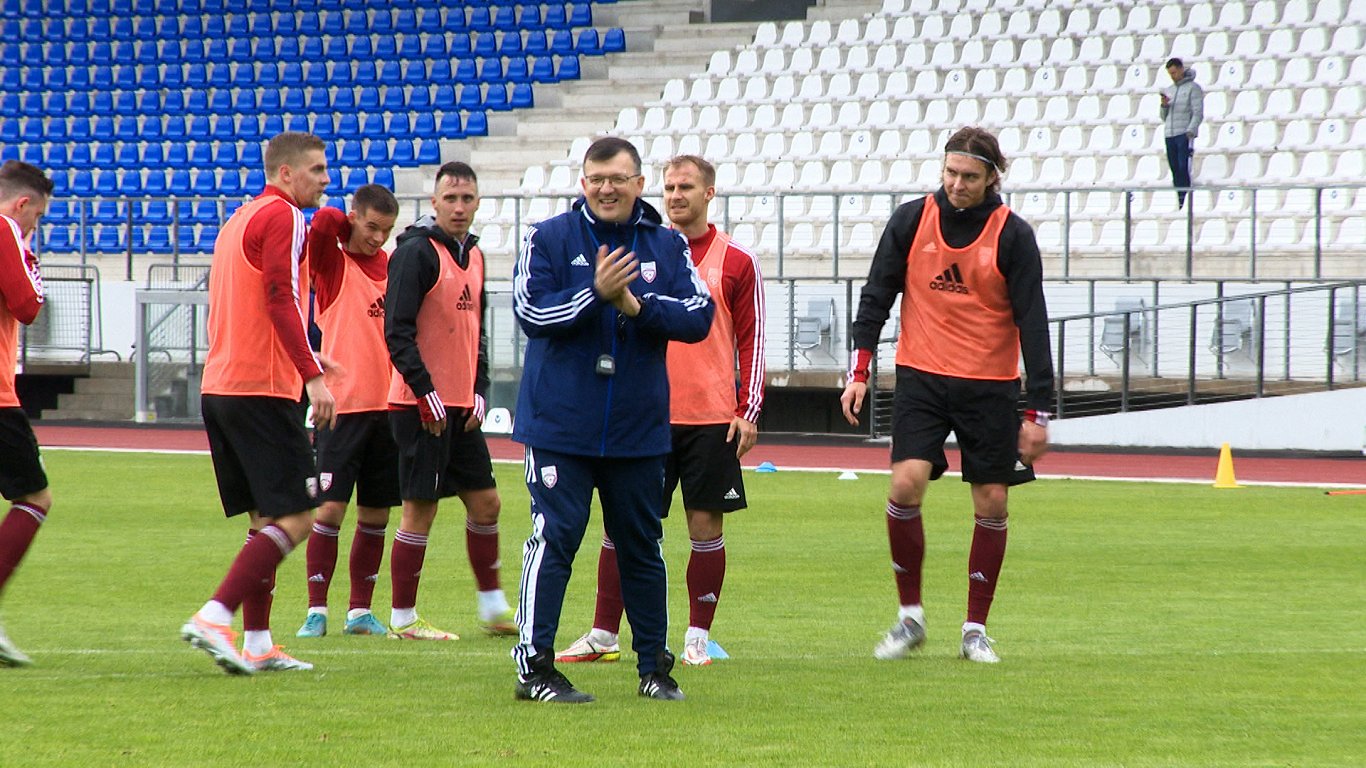 Latvijas futbola izlase treniņā