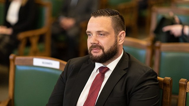 Vitenbergs atteicies kļūt par Ekonomikas ministrijas parlamentāro sekretāru