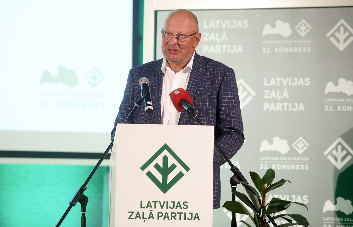 Latvijas Zaļās partijas valdes loceklis Jānis Lediņš piedalās Latvijas Zaļās partijas ārkārtas kongr...