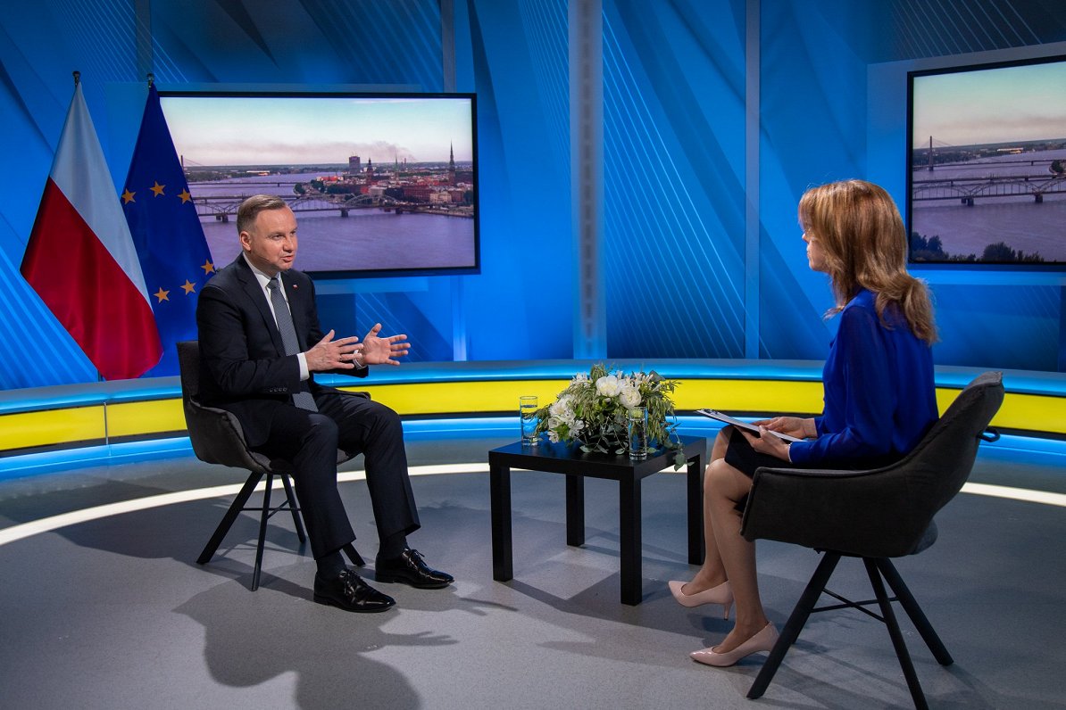Polijas prezidents Andžejs Duda intervijā LTV žurnālistei Inai Strazdiņai