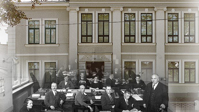 Izstādes &quot;No Ventspils līdz Valkai. Latvijas Banka novados (1922–1940)&quot; publicitātes attēl...
