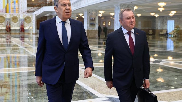 Lavrovs paziņojis par «dzelzs priekškara» nolaišanos starp Krieviju un Rietumiem