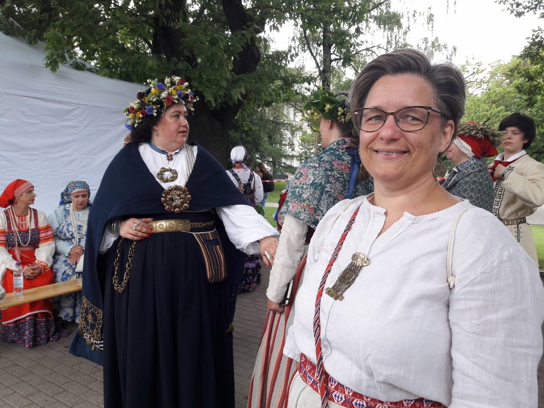 Latviešu nacionālās kultūras biedrības Igaunijā folkloras kopas &quot;Rēvele&quot; vadītāja Laura Šm...
