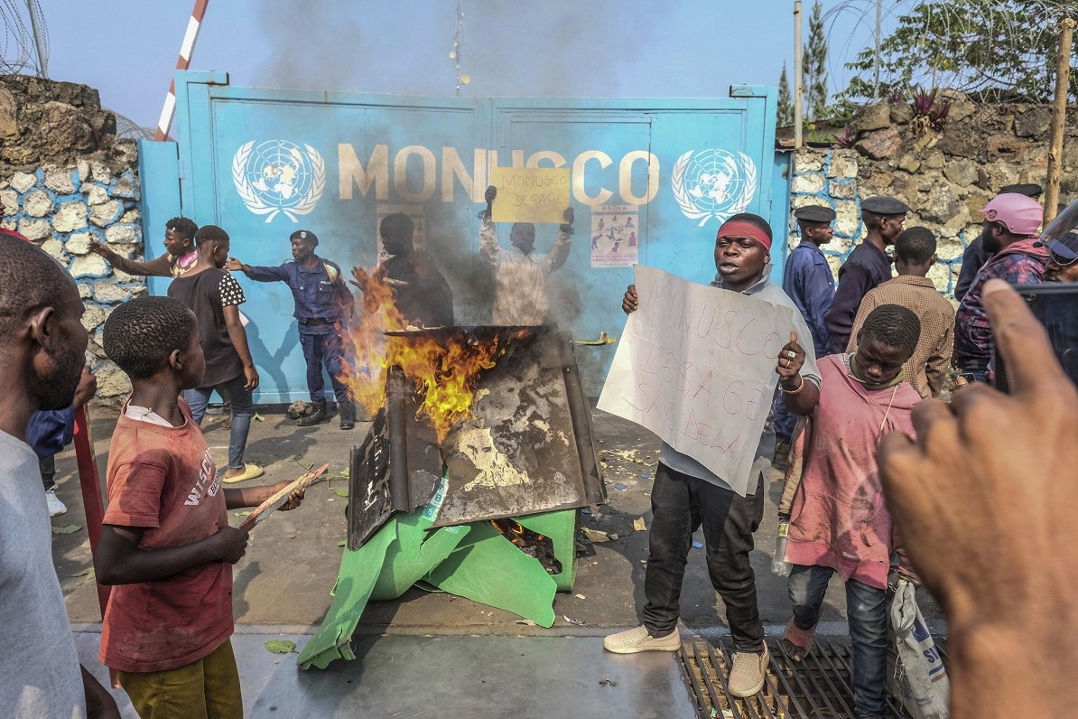 Protestētāji pie ANO bāzes Kongo DR pilsētā Gomā