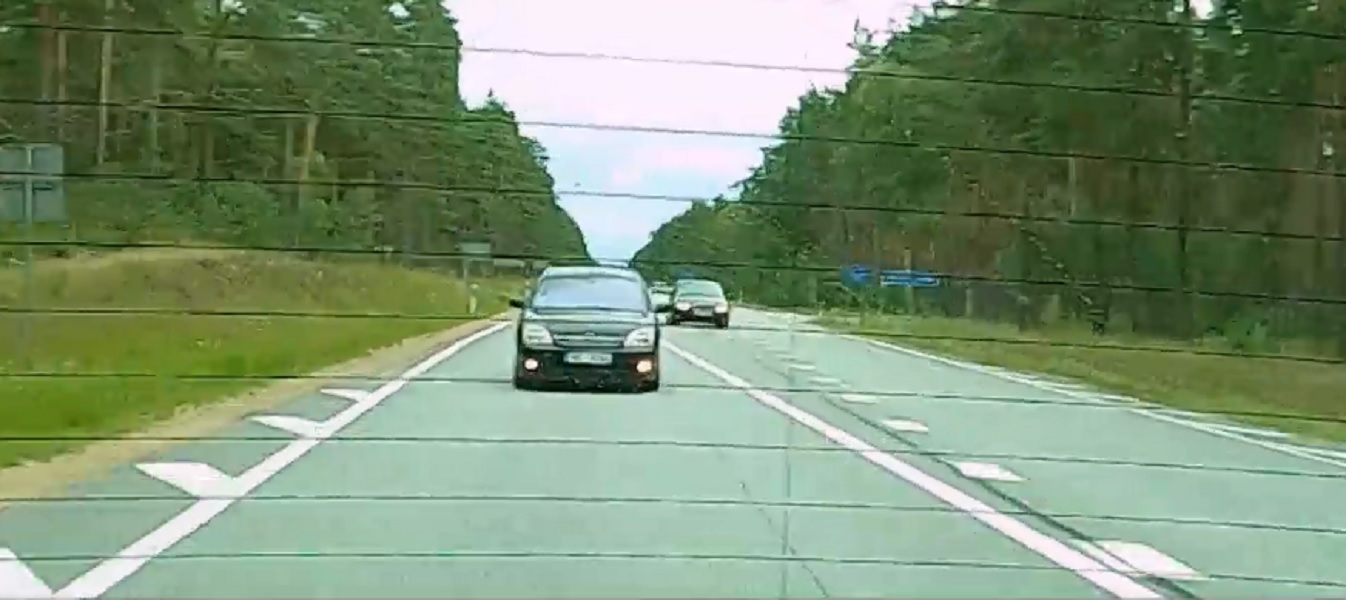 Latvijas autovadītāji joprojām ir agresīvi, ceļu satiksmes drošības iestāde / raksts