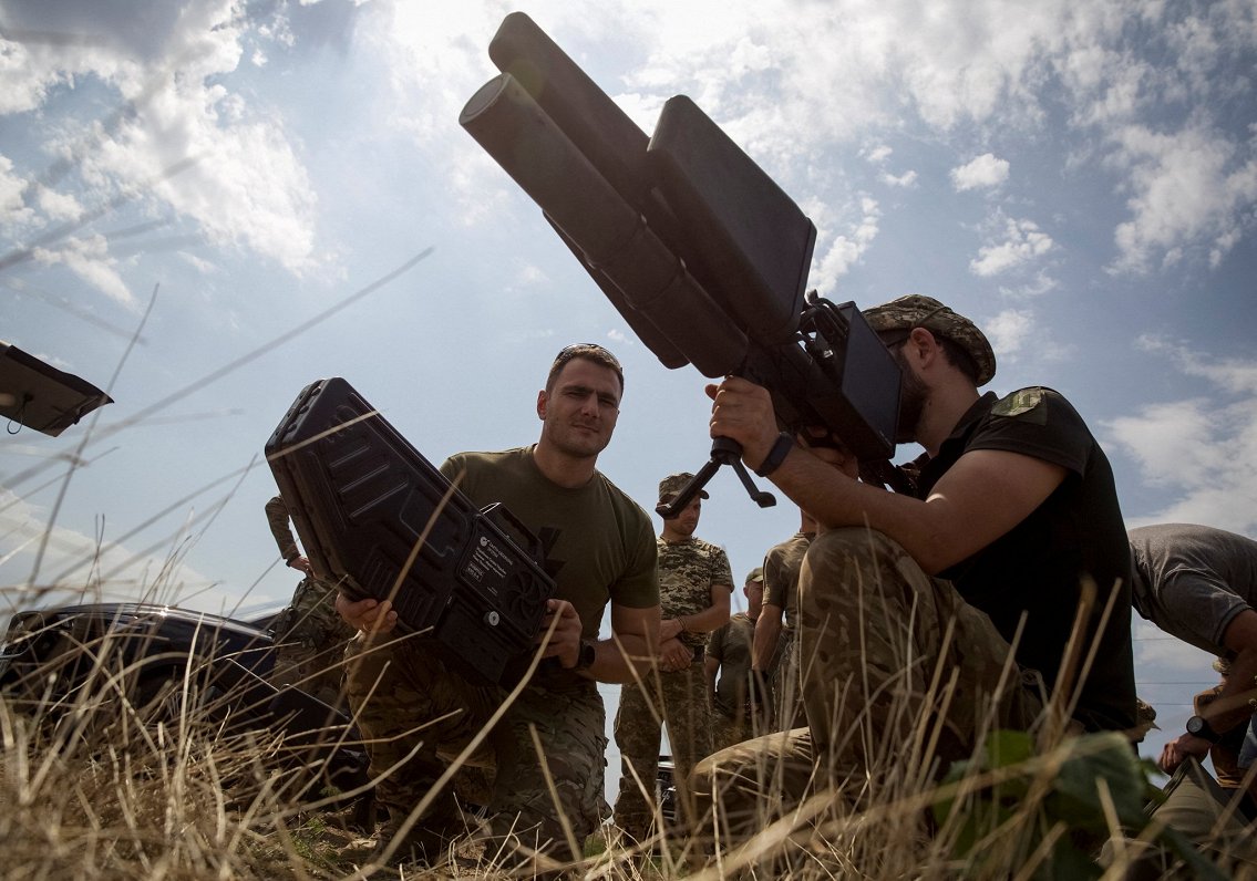 Ukraiņu karavīru apmācības Mikolajivas reģionā