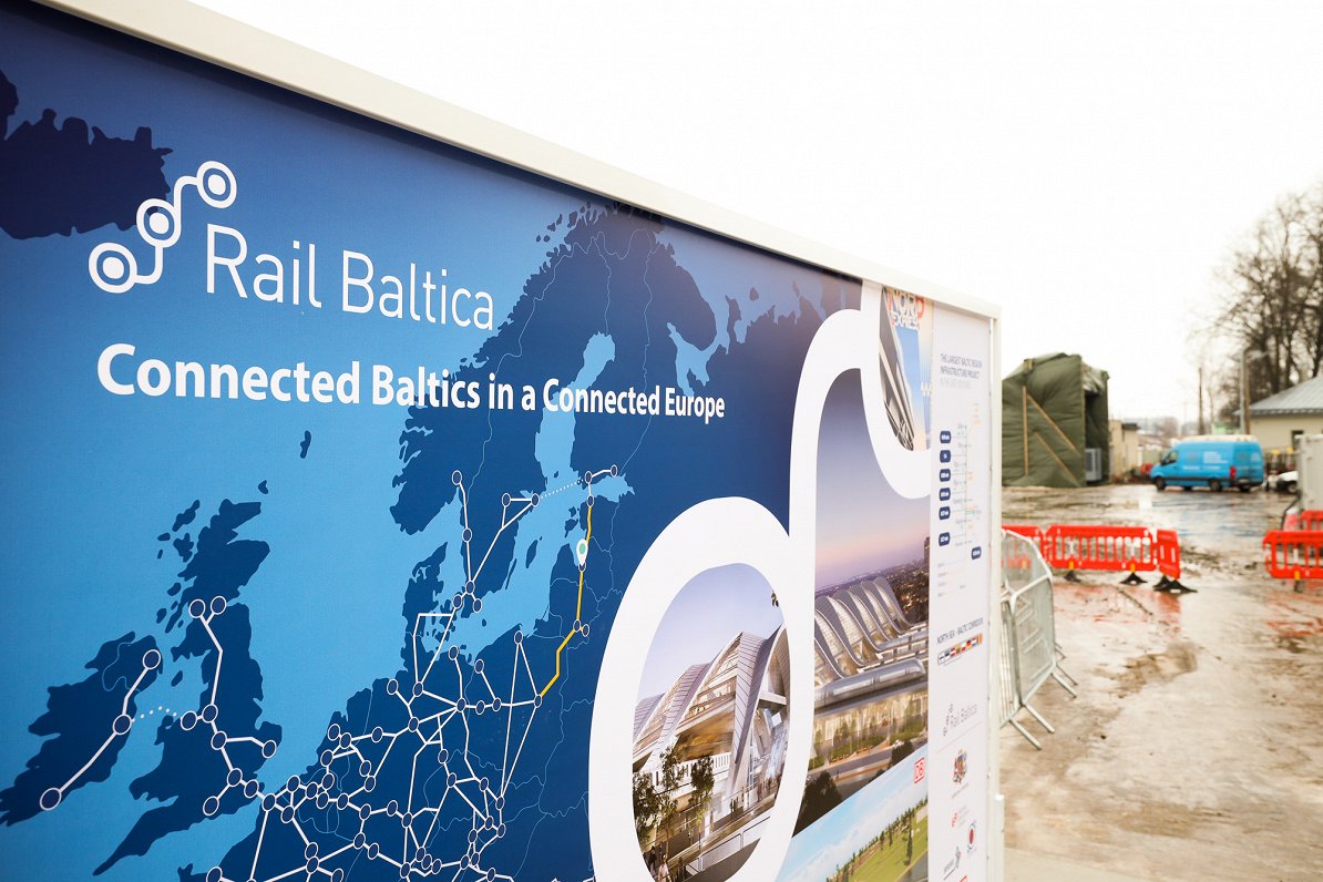 Cinque società sono ancora in competizione per un contratto per la costruzione di un’importante ferrovia nella regione baltica / articolo