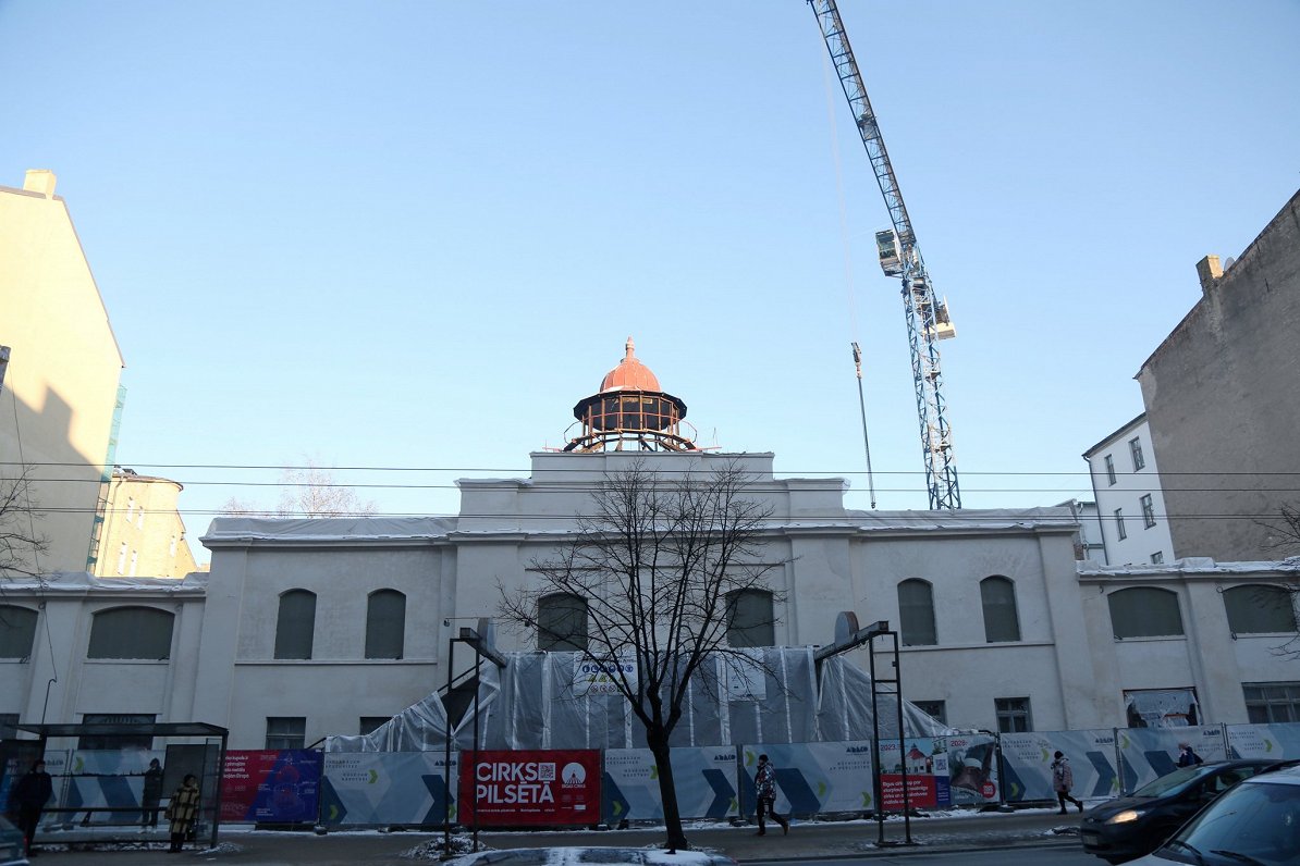 Rekonstrukcijā esošā Rīgas cirka ēka. 2022. gada janvāris