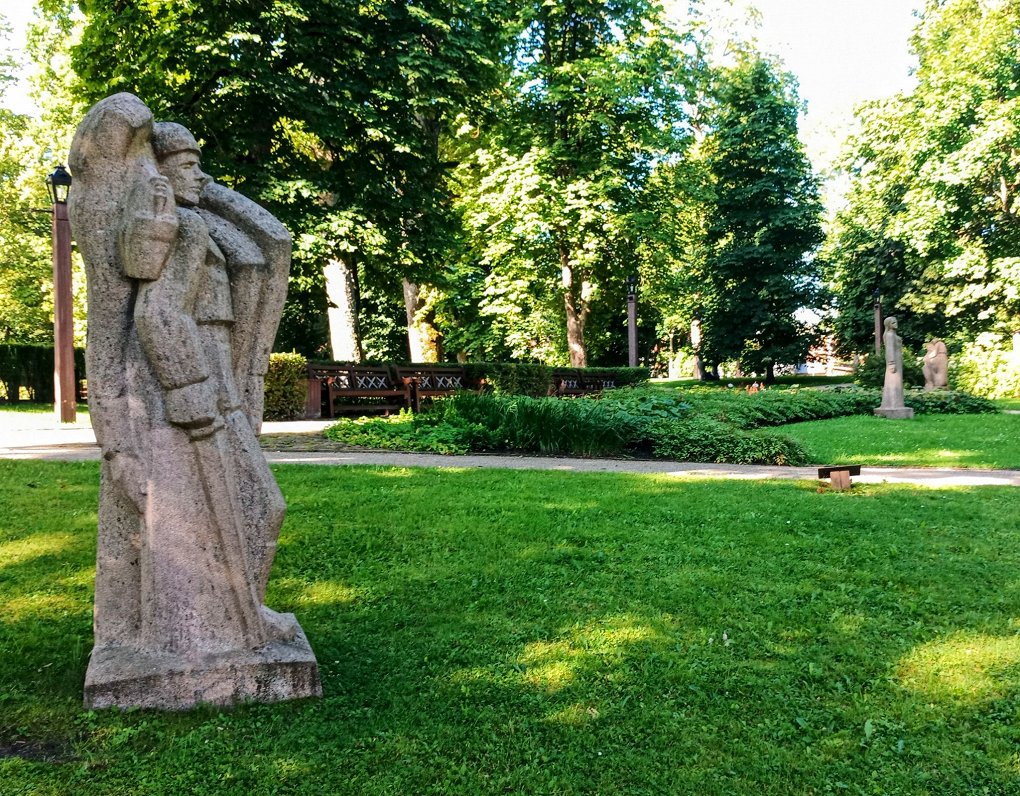 Līvijas Rezevskas skulptūru parks Kuldīgā